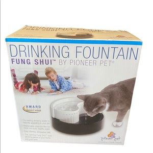 Cat water fountain